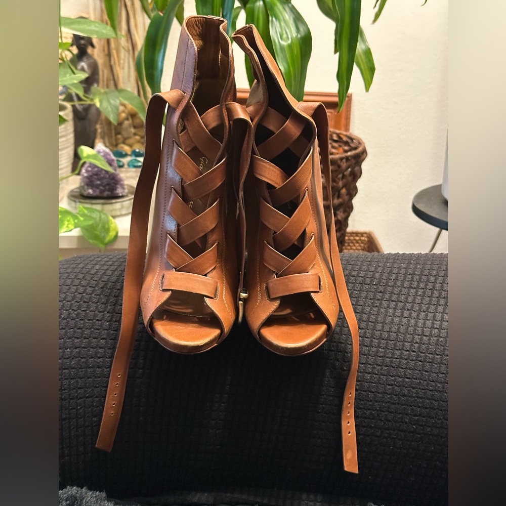 Giuseppe Zanotti Tan Leather Lace-Up Women's Booties 38.5 ~ 4.25” heel